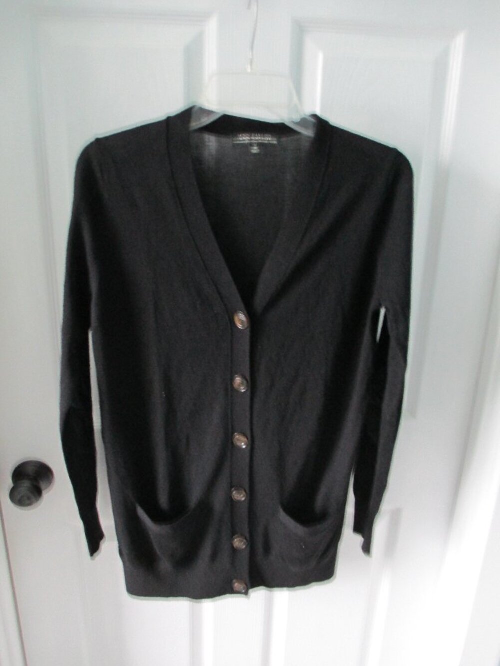 Ann Taylor fine merino wool cardigan